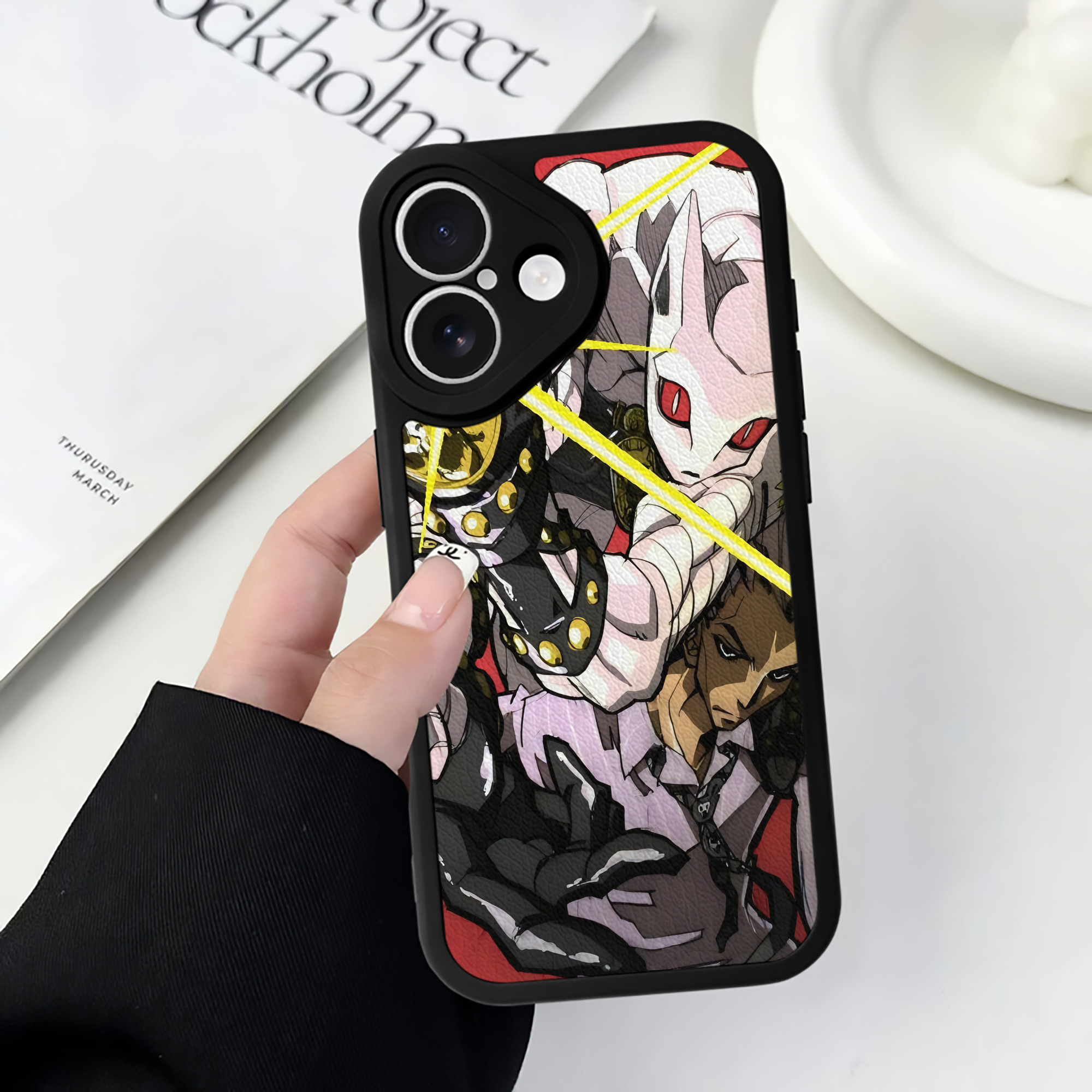 （画像用） ジョジョの奇妙な冒険 JoJo's Bizarre Adventure 【iPhone 16シリーズ対応】シリコンスマホケース（レザー調） 材質：シリコン